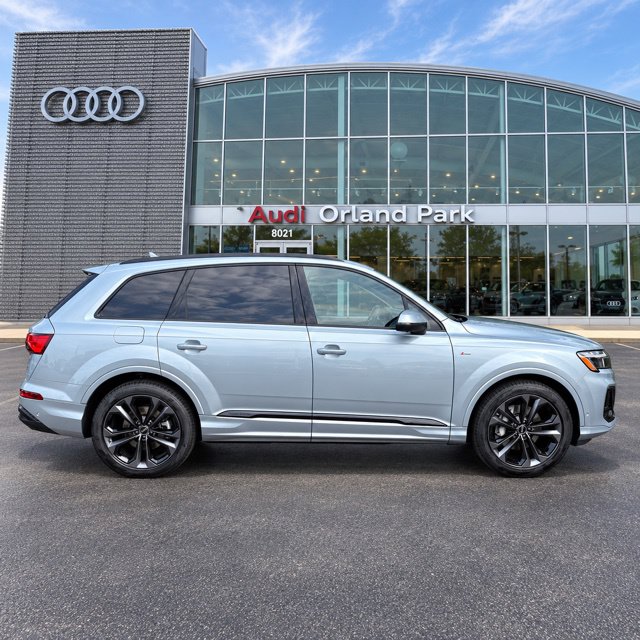 New 2026 Audi Q7 SUV