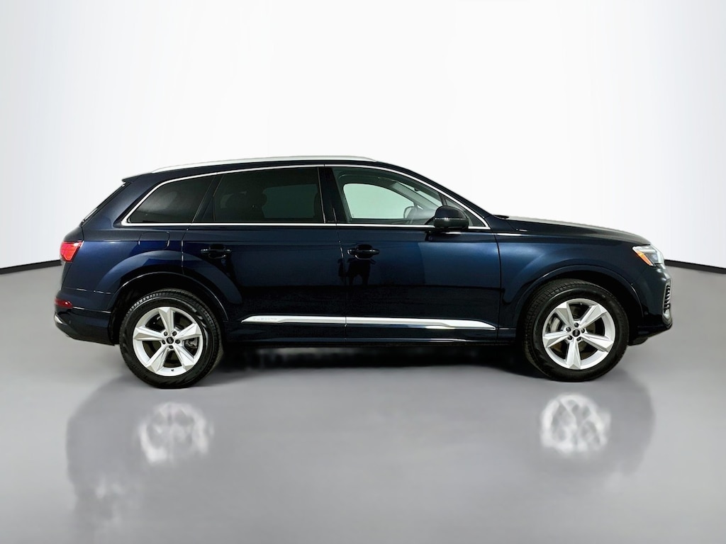 Certified 2025 Audi Q7 45 Premium SUV