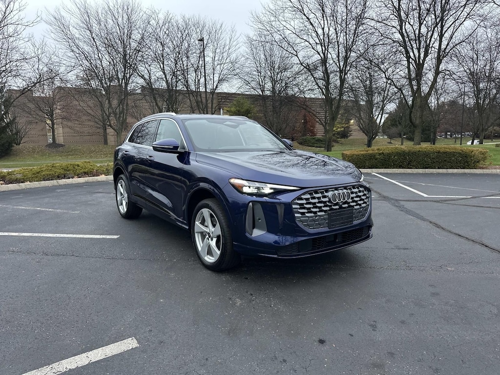 Certified 2025 Audi Q5 2.0T Premium Plus SUV