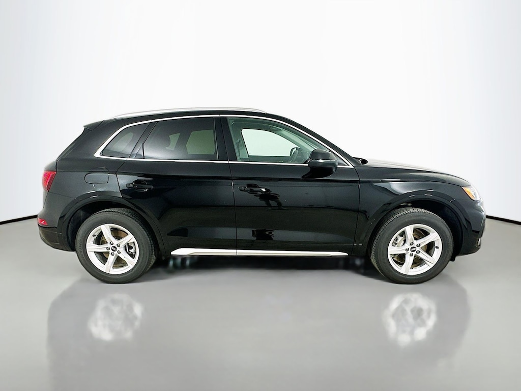 Certified 2023 Audi Q5 40 Premium SUV