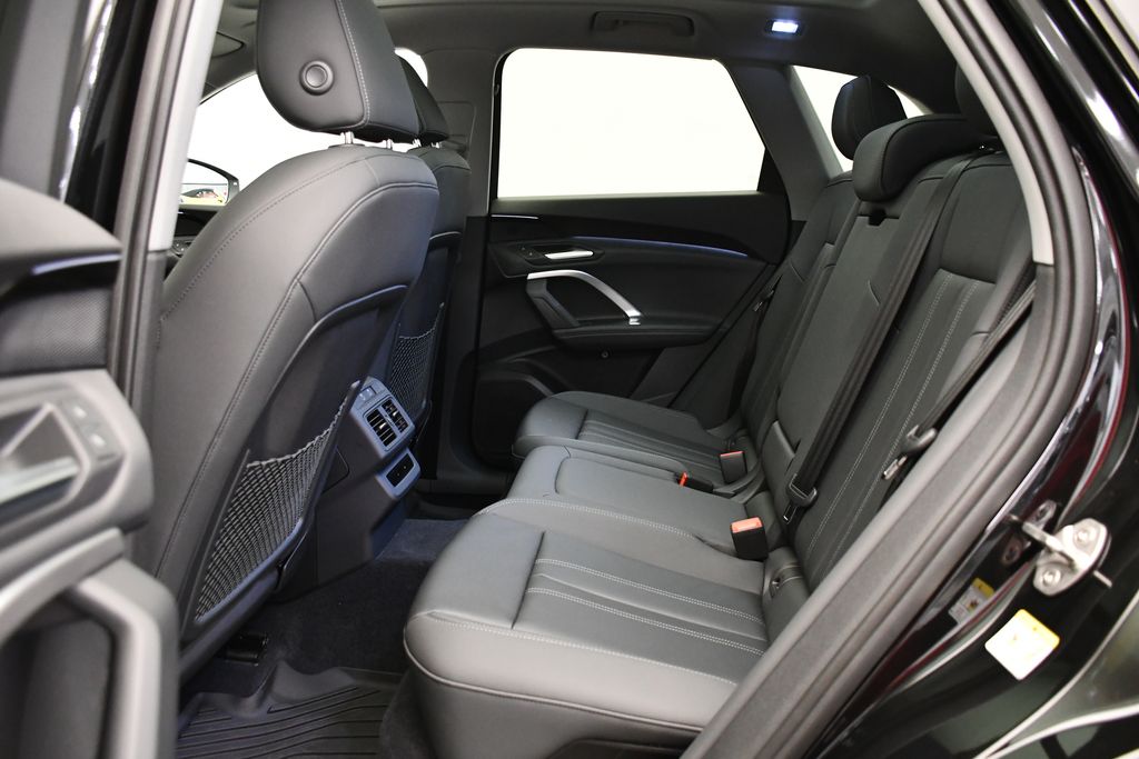 2025 Audi Q5 Premium - Photo 41