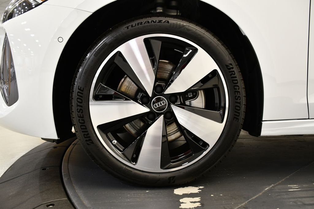 2025 Audi New A5 Premium Plus - Photo 13