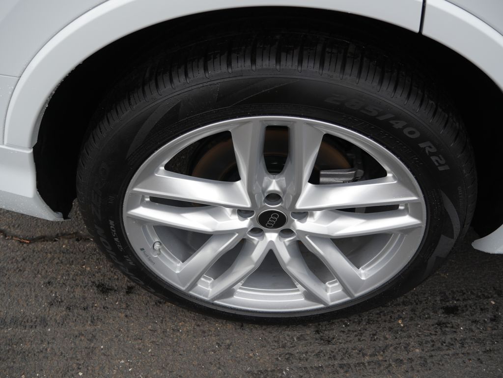 2025 Audi Q7 Premium Plus - Photo 15