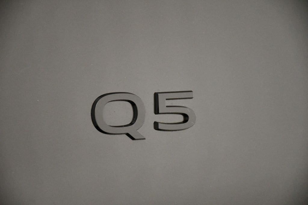 2025 Audi Q5 Premium - Photo 9