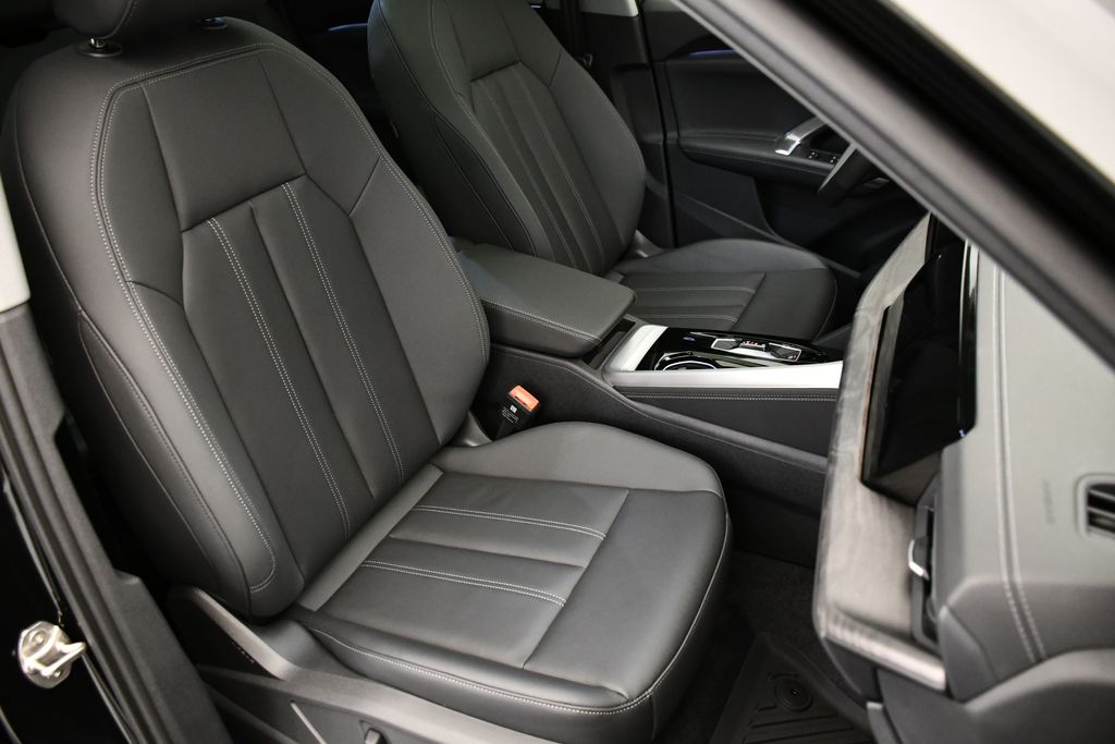 2025 Audi Q5 Premium - Photo 47