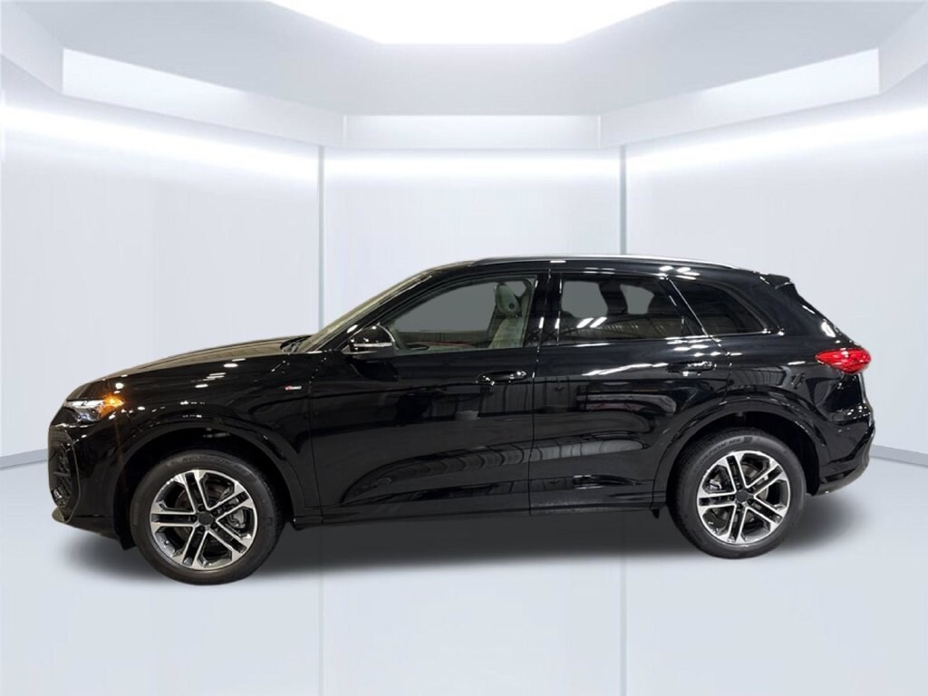New 2026 Audi Q5 Premium SUV