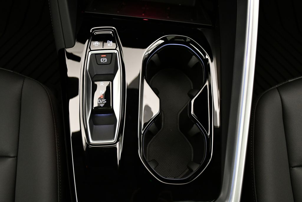 2025 Audi Q5 Premium - Photo 28