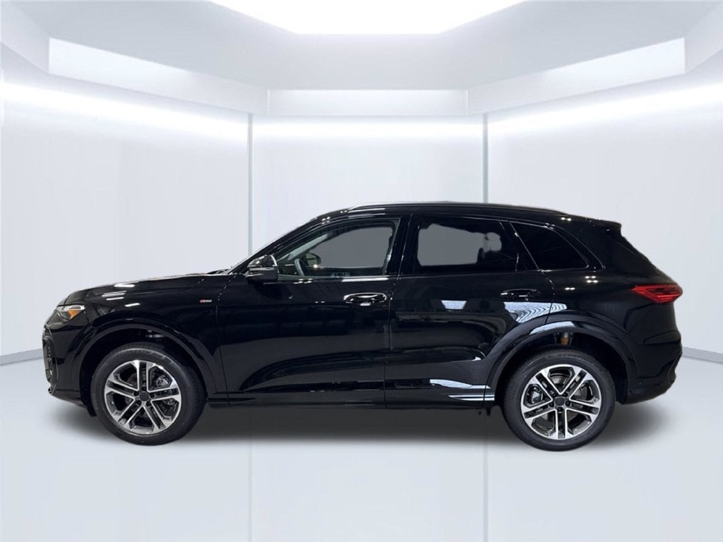 New 2026 Audi Q5 Premium SUV