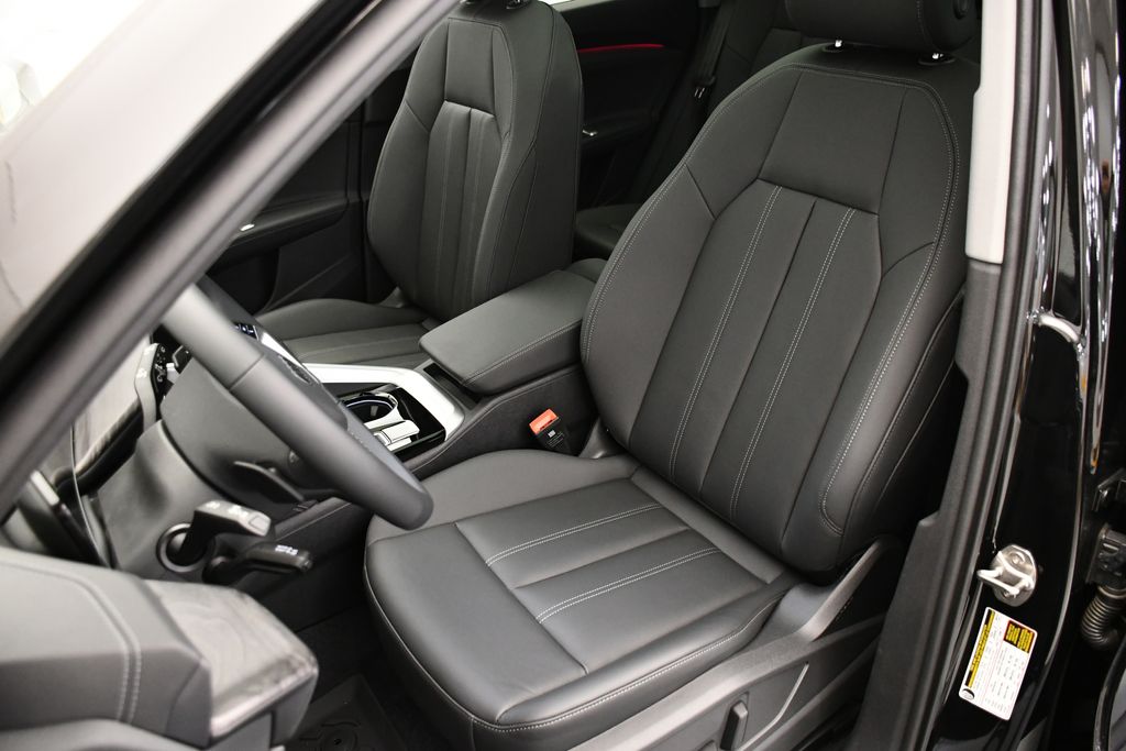2025 Audi Q5 Premium - Photo 37