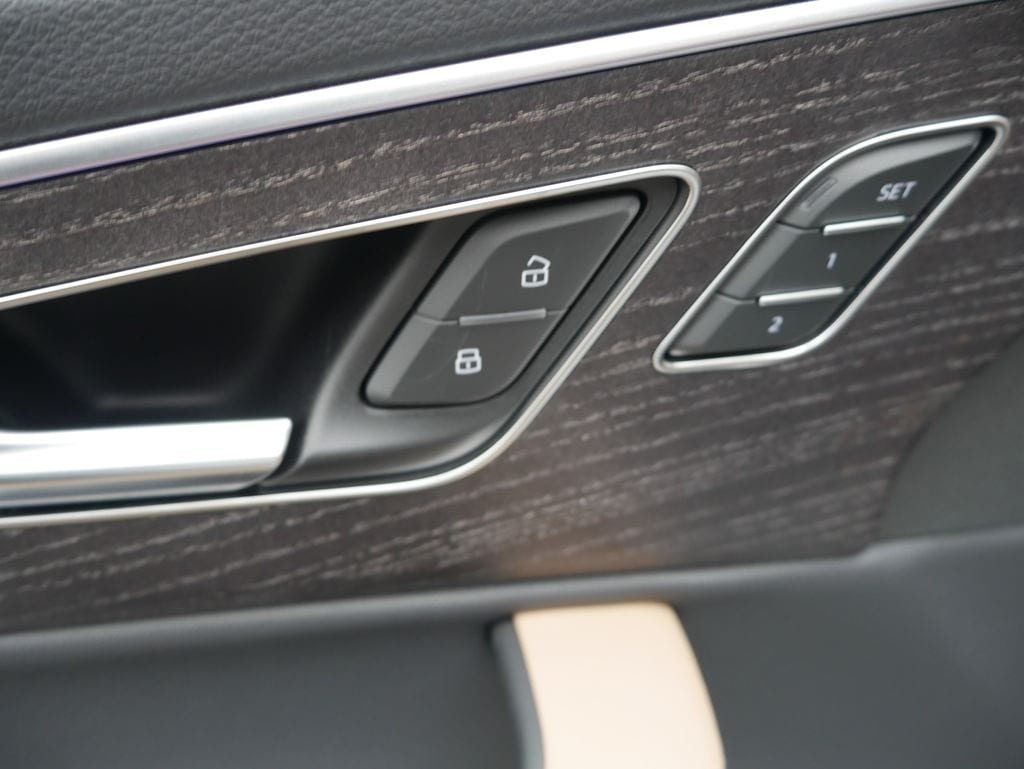 2025 Audi Q7 Premium Plus - Photo 18