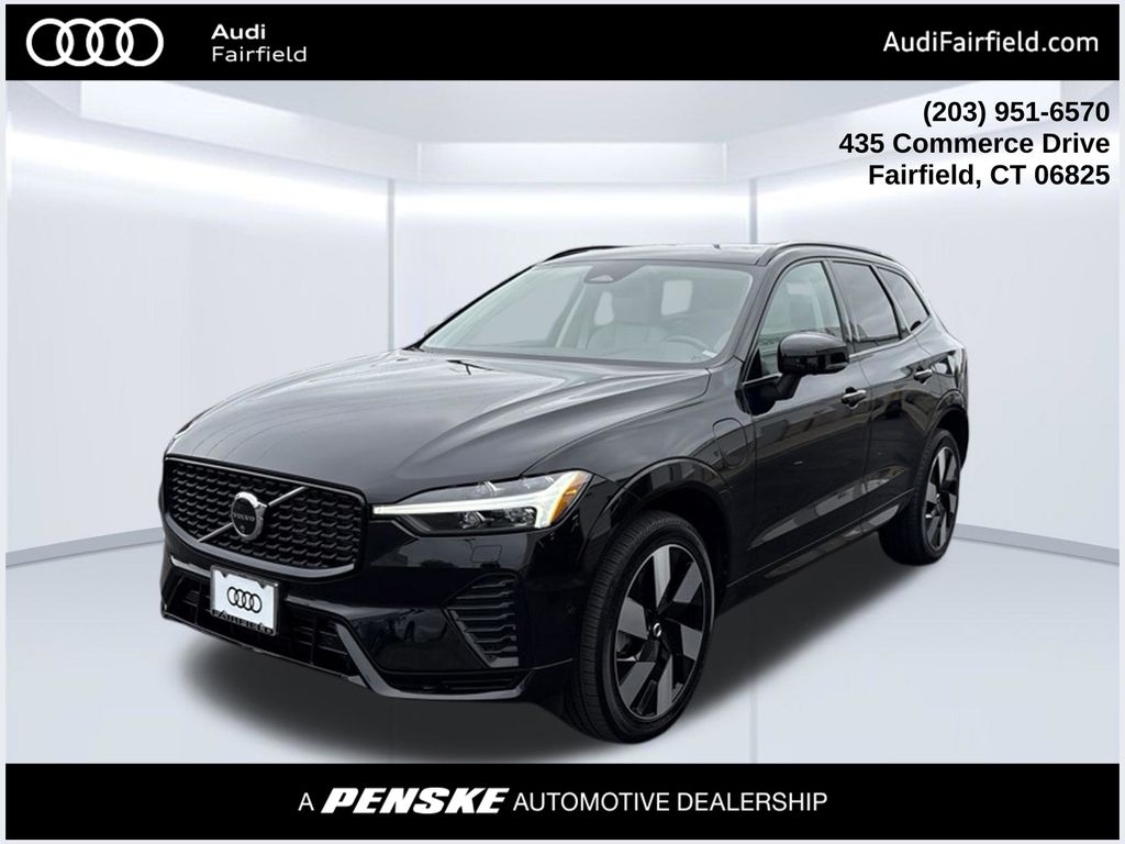 Volvo XC60 Recharge Plug-In Hybrid