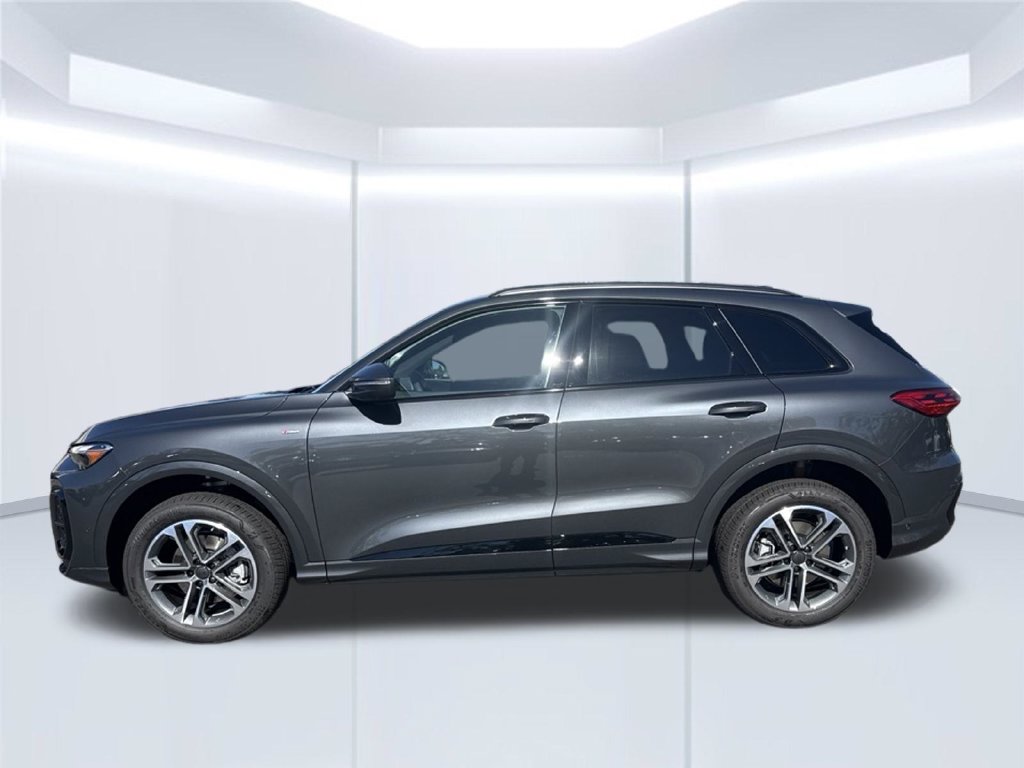 New 2026 Audi Q5 Premium SUV