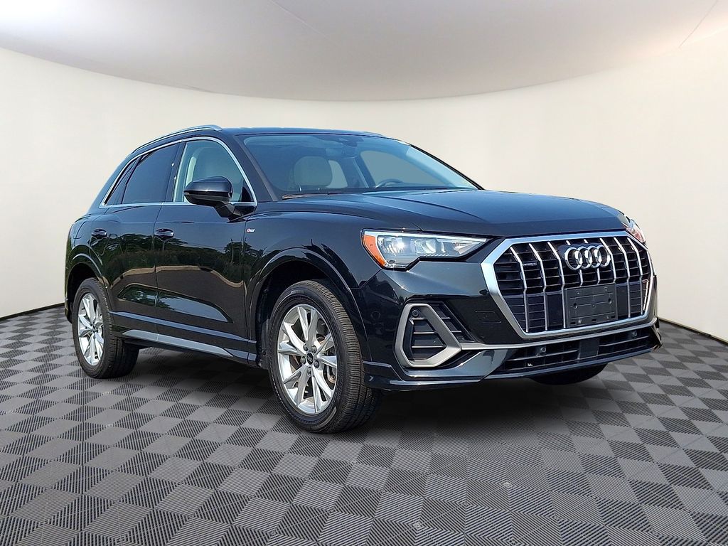 2021 Audi Q3