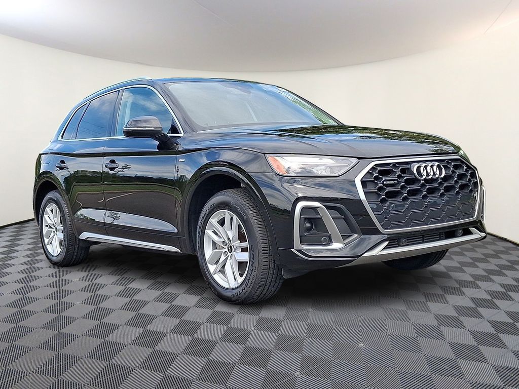 2023 Audi Q5 Premium