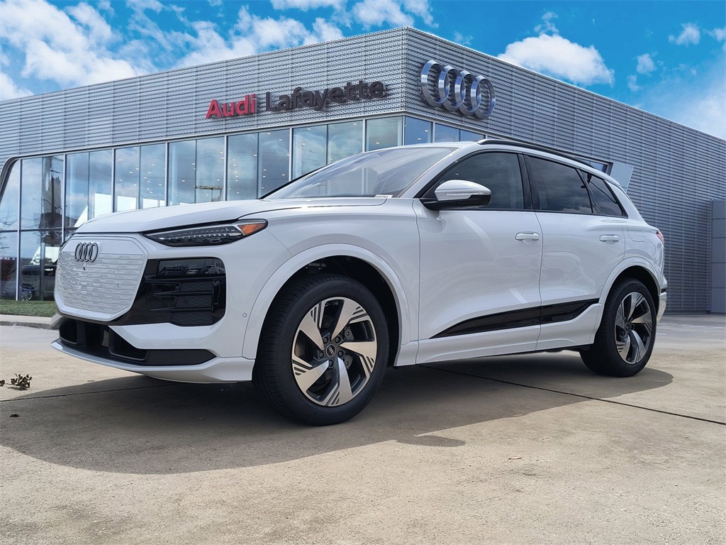  Audi Q6 e-tron