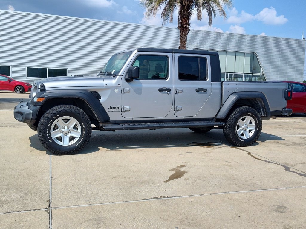 Used 2020 Jeep Gladiator Sport Truck Crew Cab