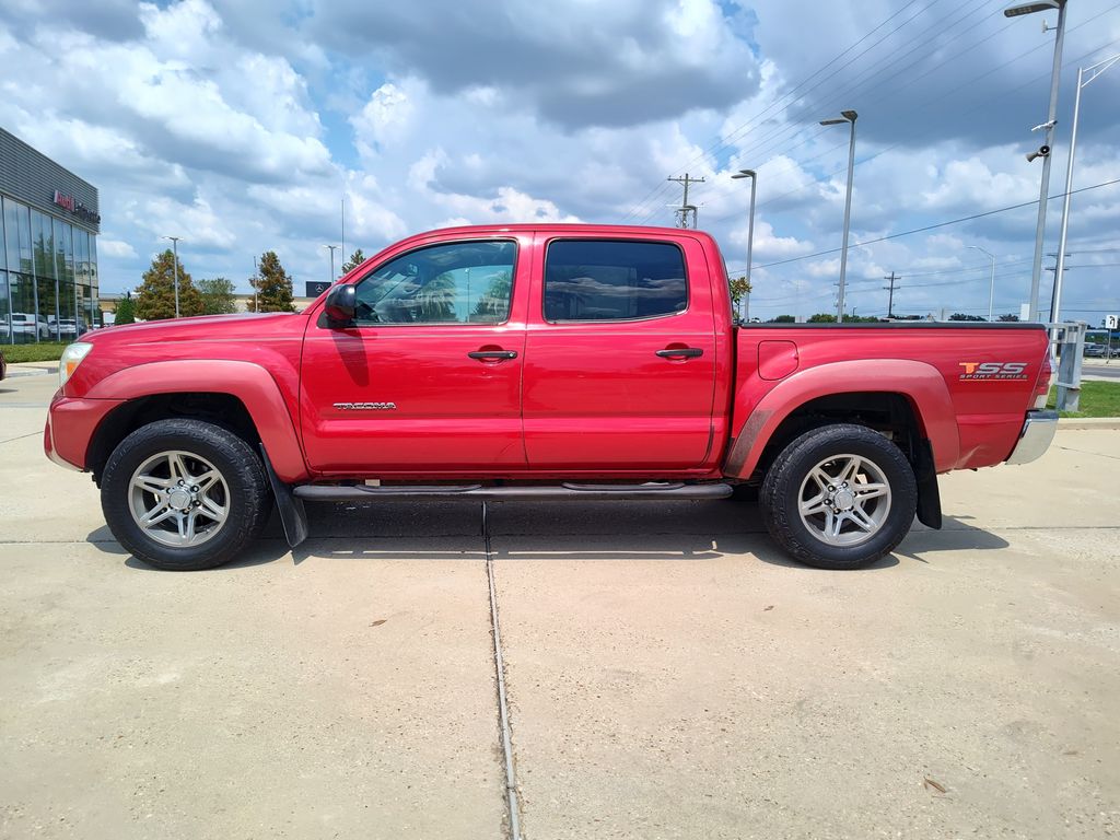 Used 2013 Toyota Tacoma Base Truck Double Cab