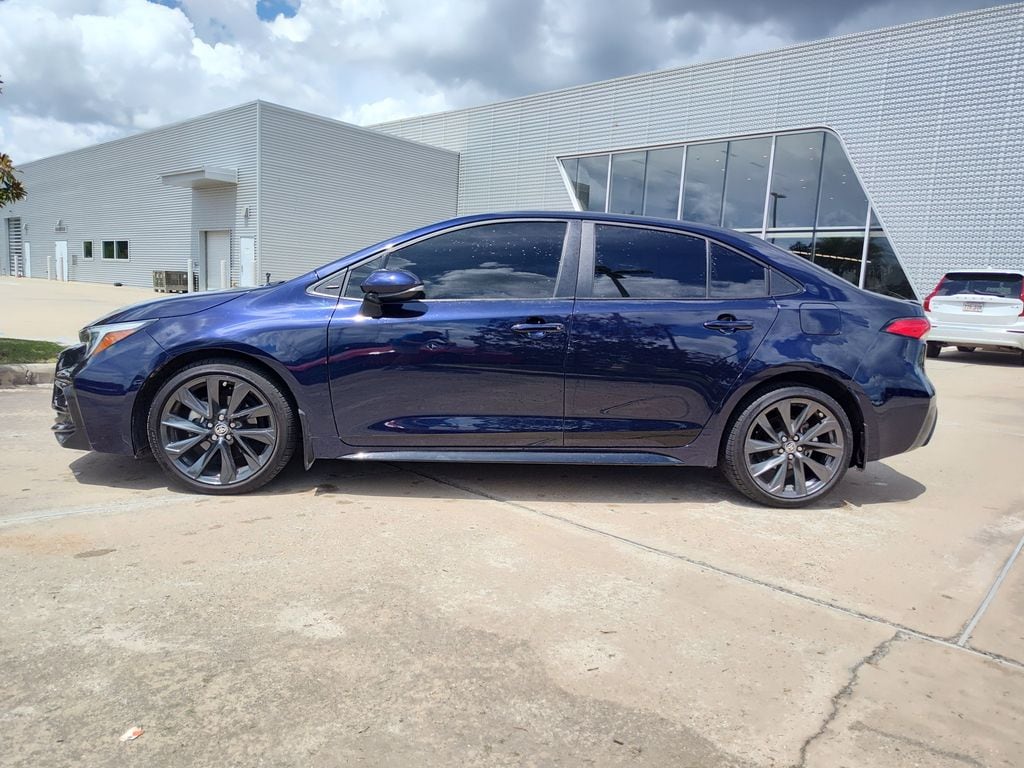 Used 2025 Toyota Corolla SE Sedan