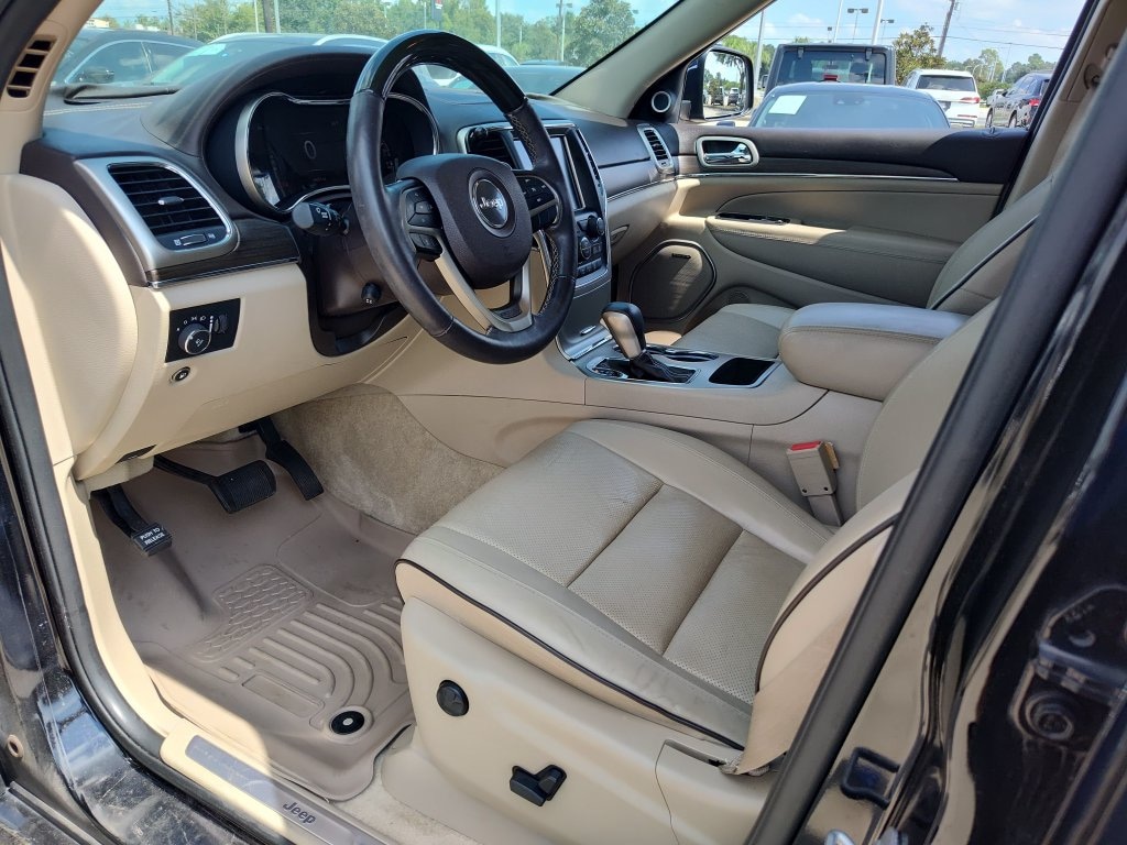 Used 2017 Jeep Grand Cherokee Overland SUV