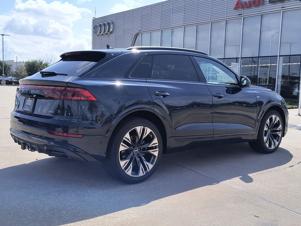 2026 Audi Q8 Premium Plus - Photo 4