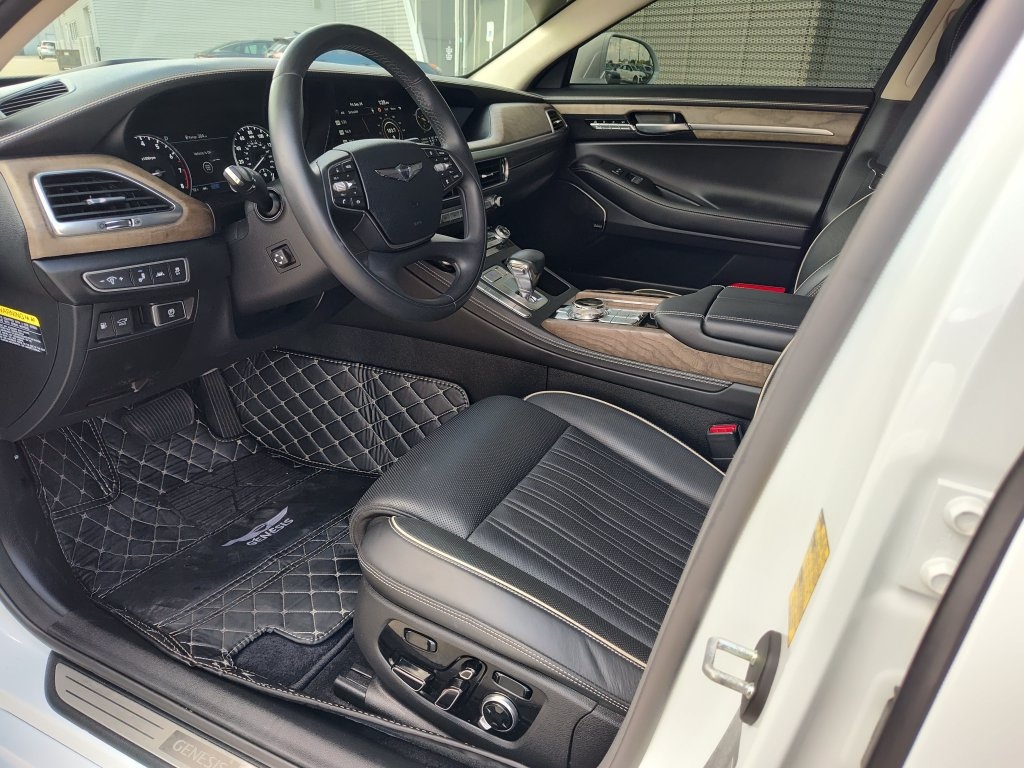 Used 2021 Genesis G90 5.0 Ultimate Sedan