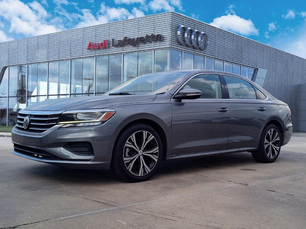 Used 2022 Volkswagen Passat 2.0T SE Sedan