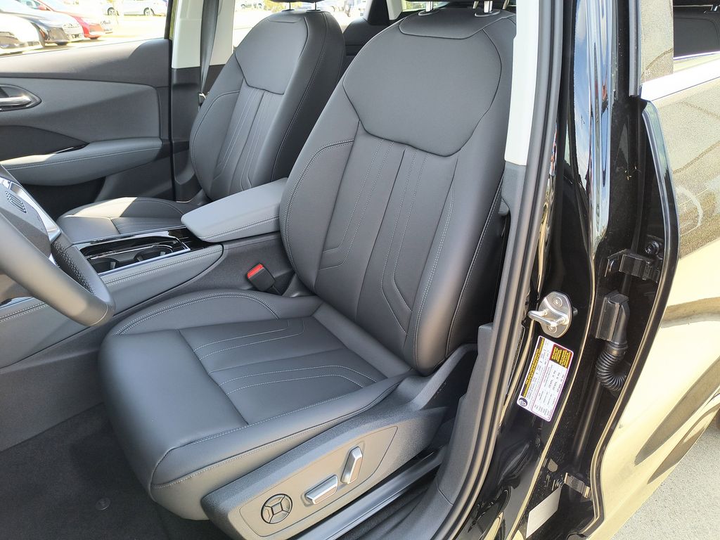 2026 Audi Q3 Base - Photo 6