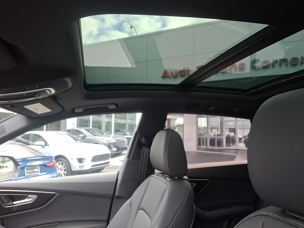 2026 Audi Q8 Premium Plus - Photo 11