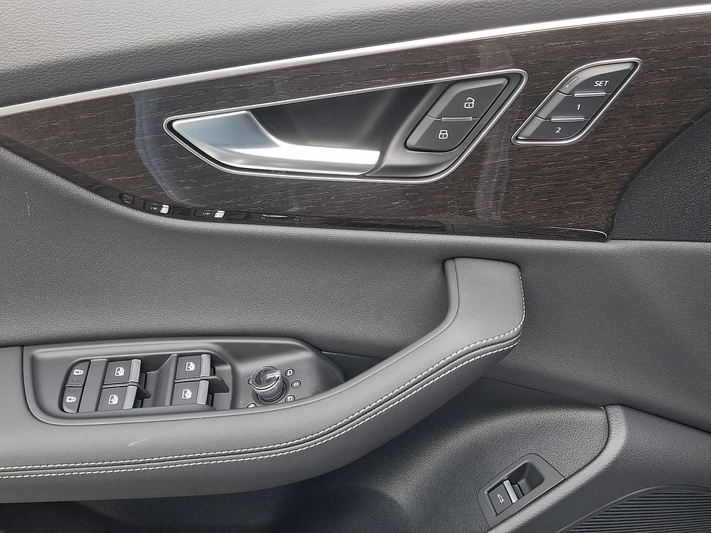 2026 Audi Q8 Premium Plus - Photo 9