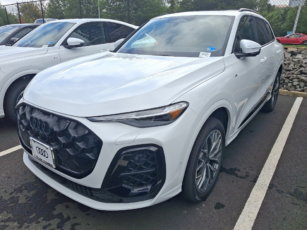 New 2026 Audi Q5 Premium Plus SUV