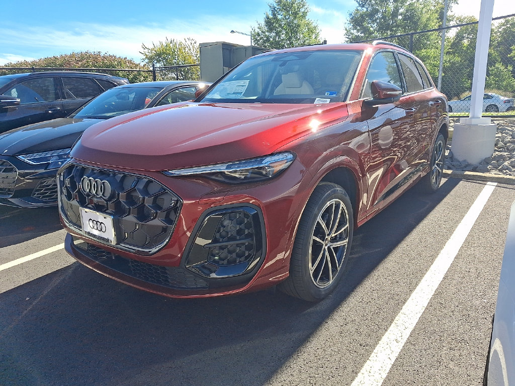New 2026 Audi Q5 Premium Plus SUV