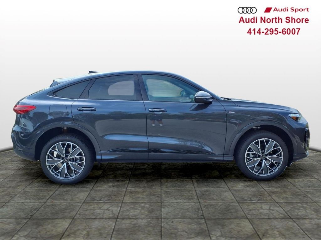 New 2026 Audi Q5 2.0T Premium Plus SUV