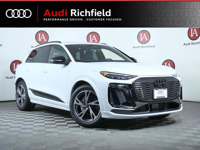 2027 Audi Q6 e-tron Prestige