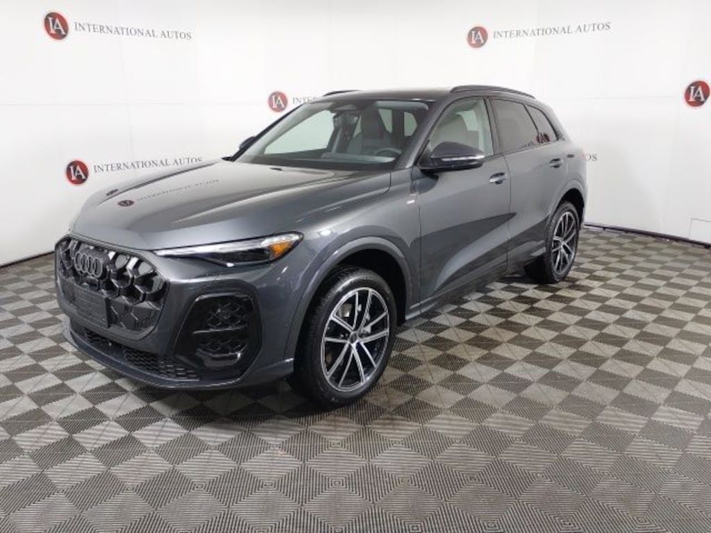 New 2026 Audi Q5 2.0T Premium Plus SUV