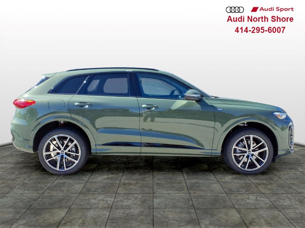 New 2026 Audi Q5 2.0T Premium Plus SUV