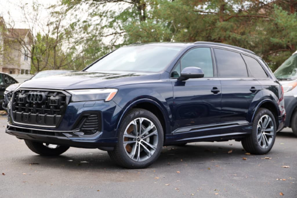 New 2026 Audi Q7 45 Premium Plus SUV