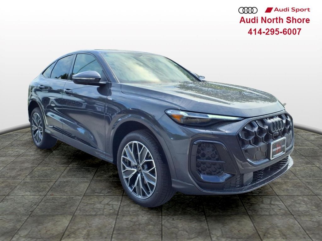 New 2026 Audi Q5 2.0T Premium Plus SUV