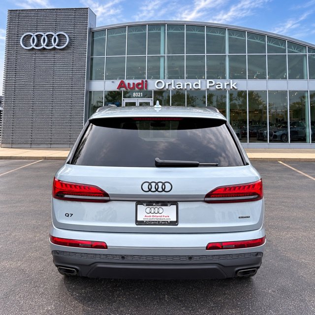 New 2026 Audi Q7 45 Premium Plus SUV