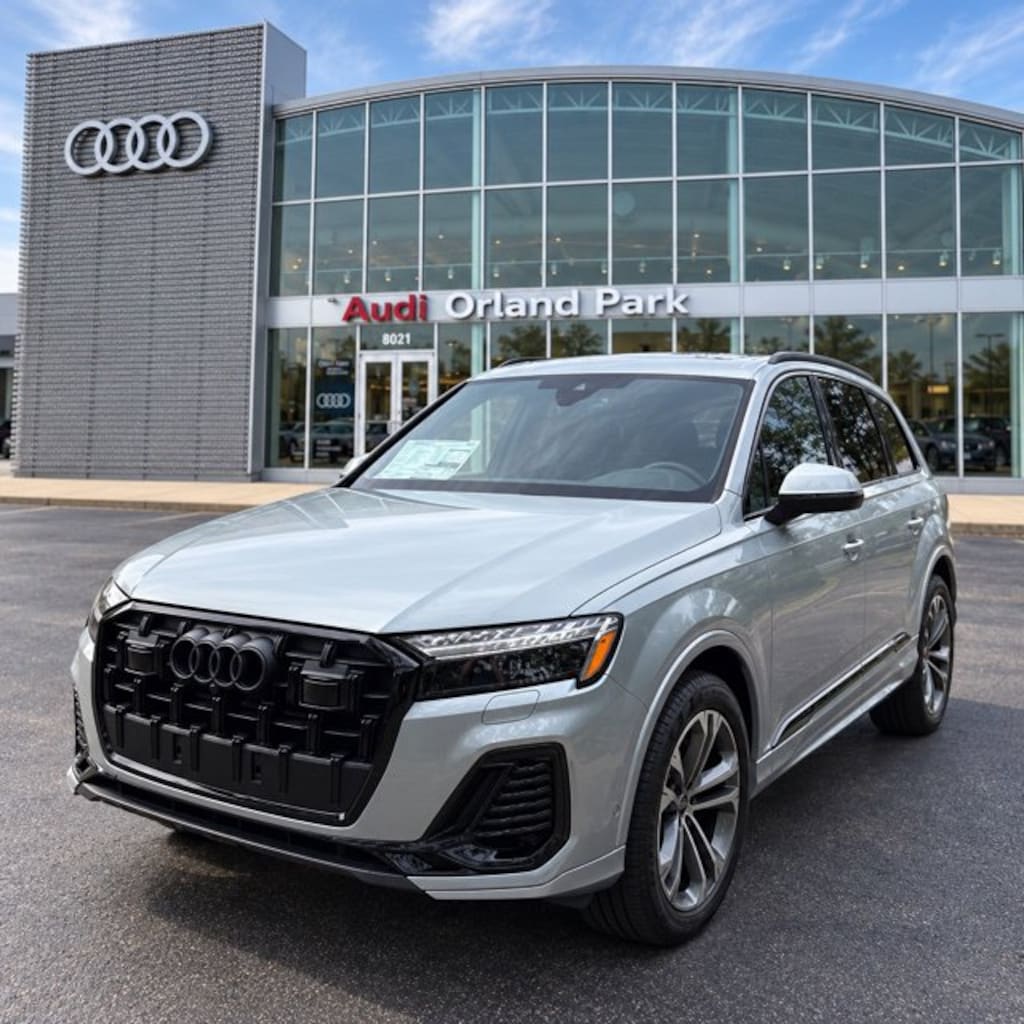 New 2026 Audi Q7 45 Premium Plus SUV