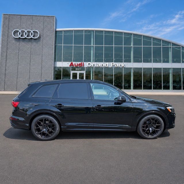 New 2026 Audi SQ7 Premium Plus SUV