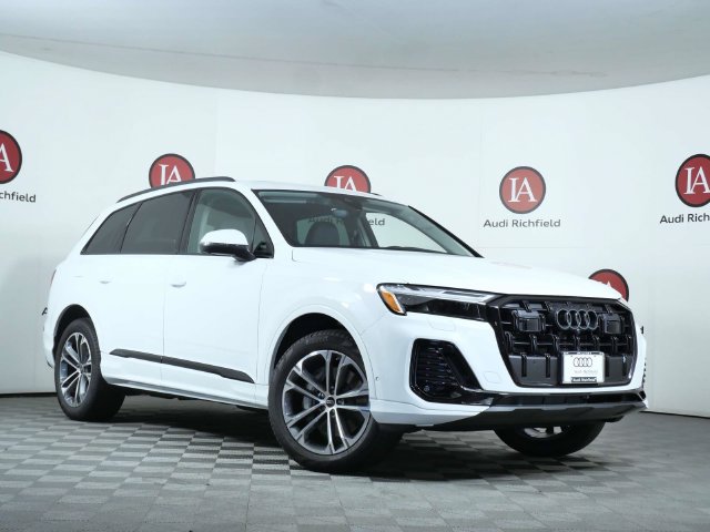 New 2026 Audi Q7 45 Premium Plus SUV