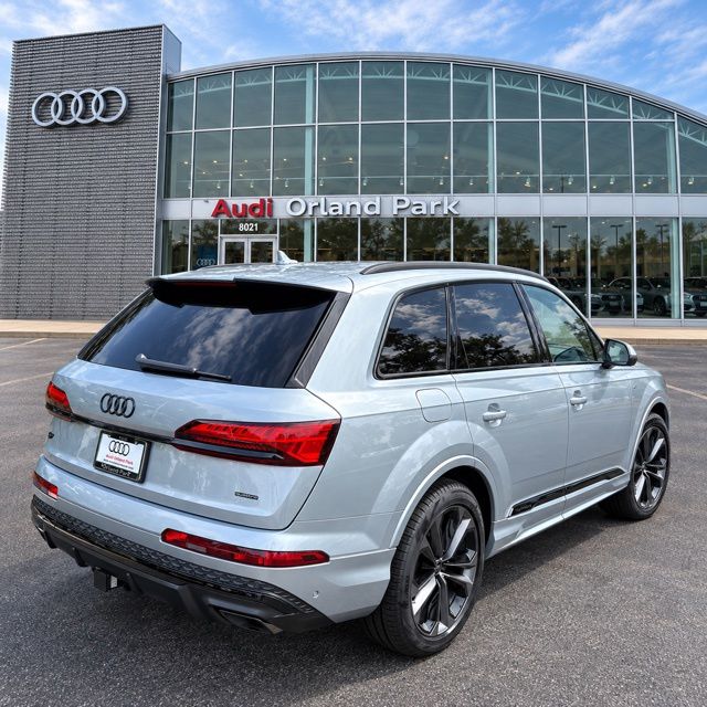 New 2026 Audi Q7 55 Premium SUV