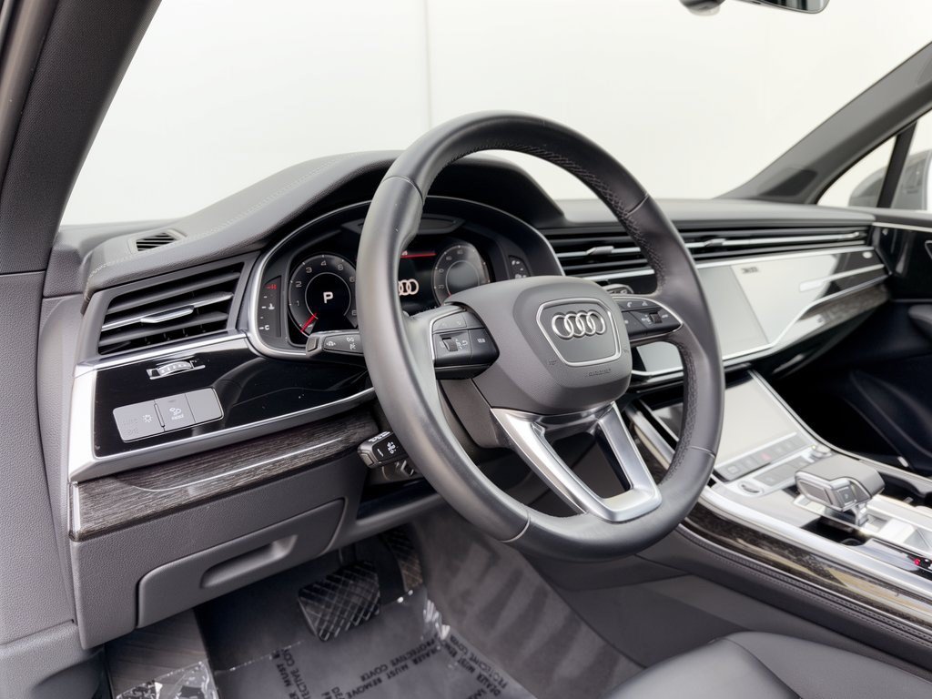 Used 2024 Audi Q7 45 Premium Plus SUV