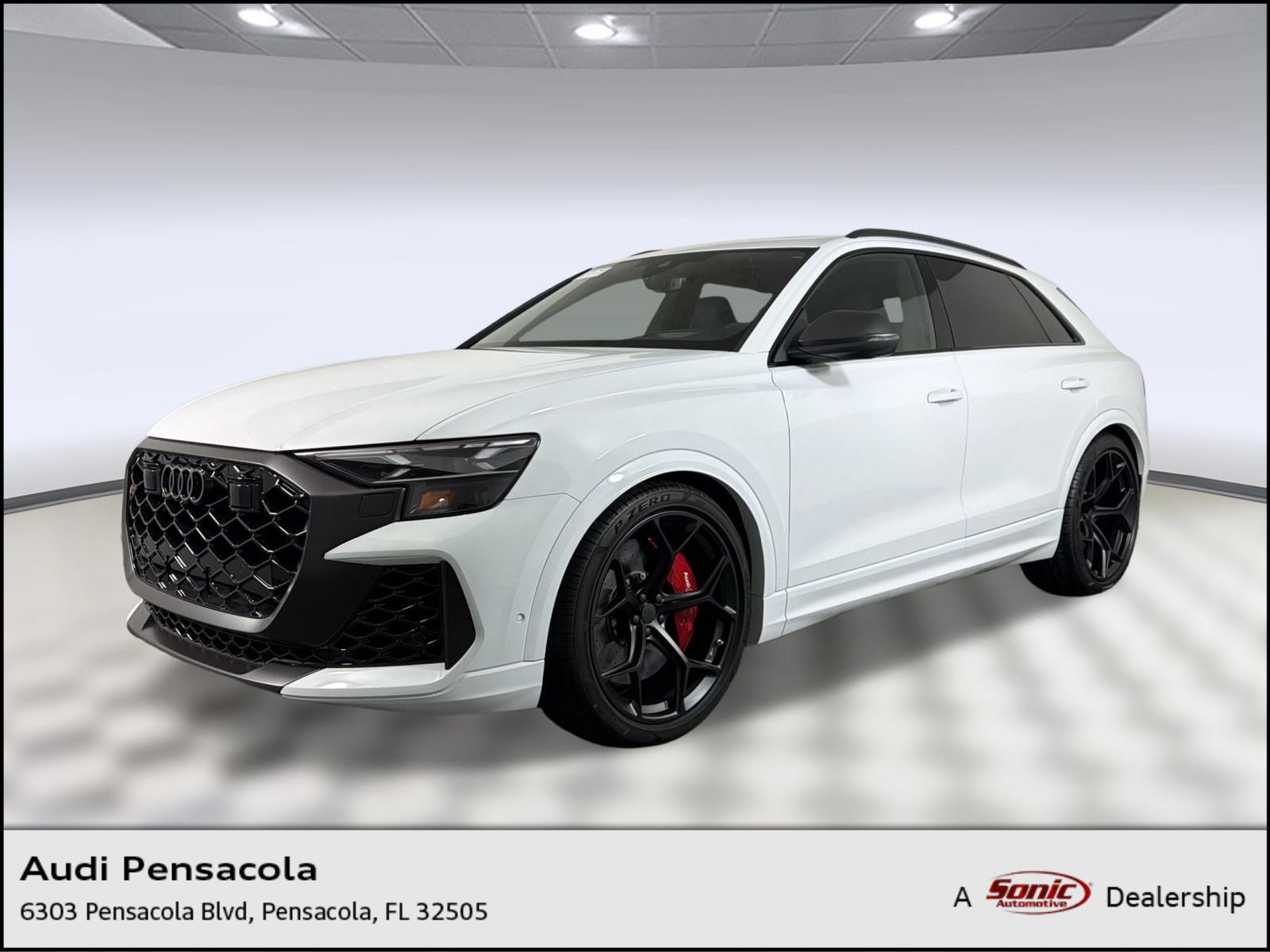  Audi RS Q8