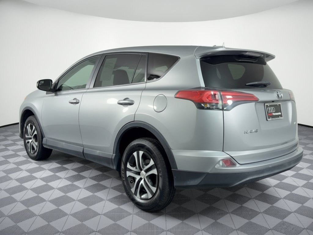 Used 2018 Toyota RAV4 LE SUV