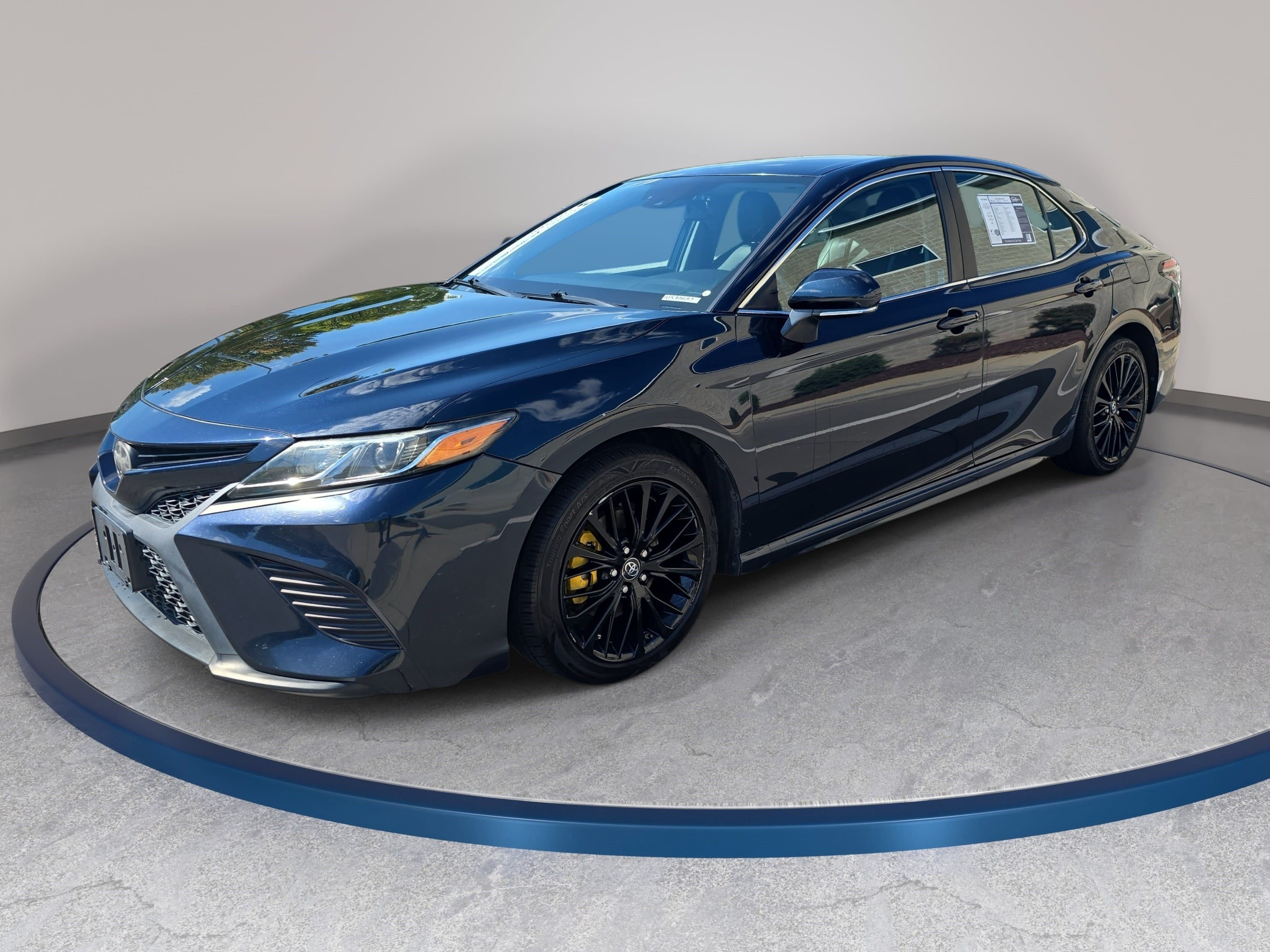 Used 2018 Toyota Camry SE SE Auto