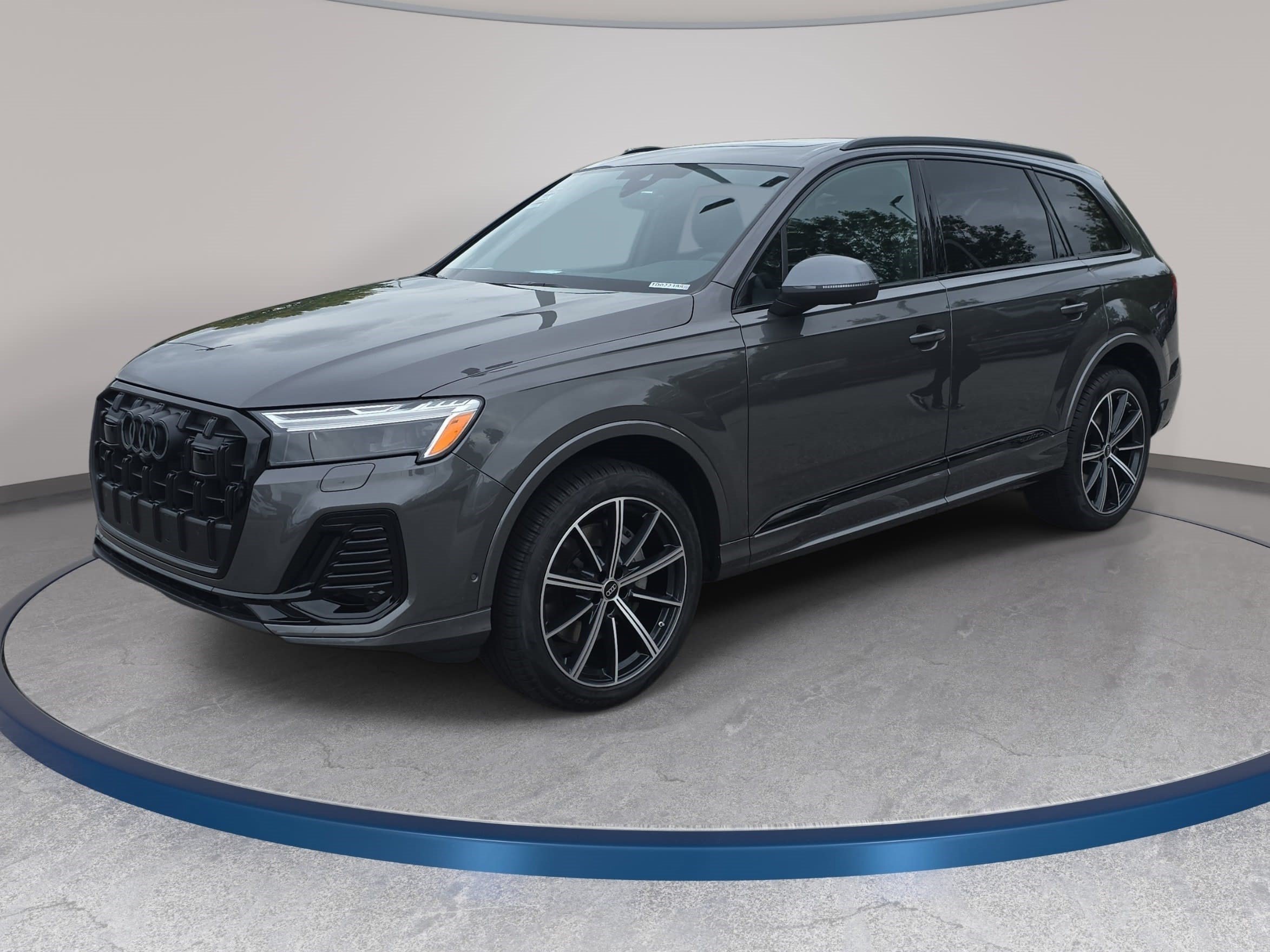 New 2026 Audi Q7 45 Premium SUV