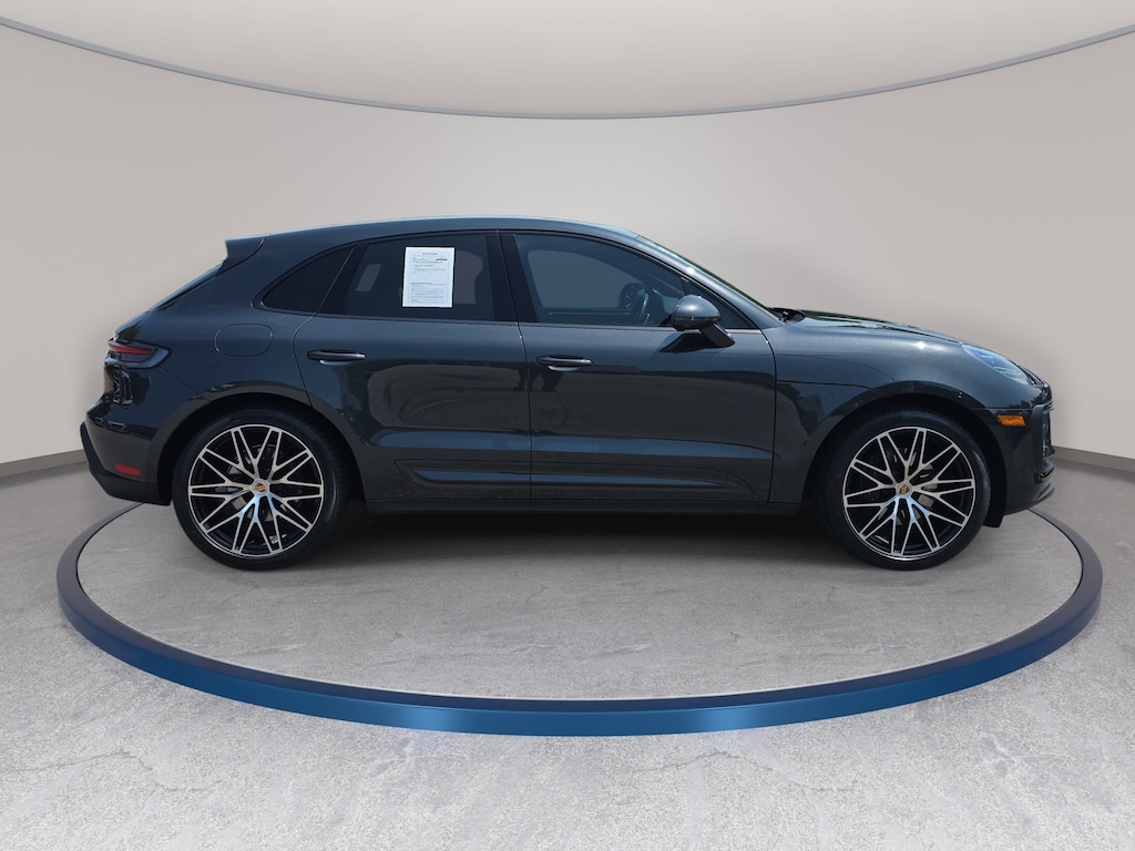 Used 2023 Porsche Macan T SUV