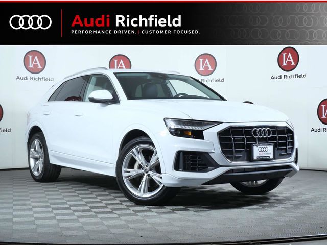 2023 Audi Q8