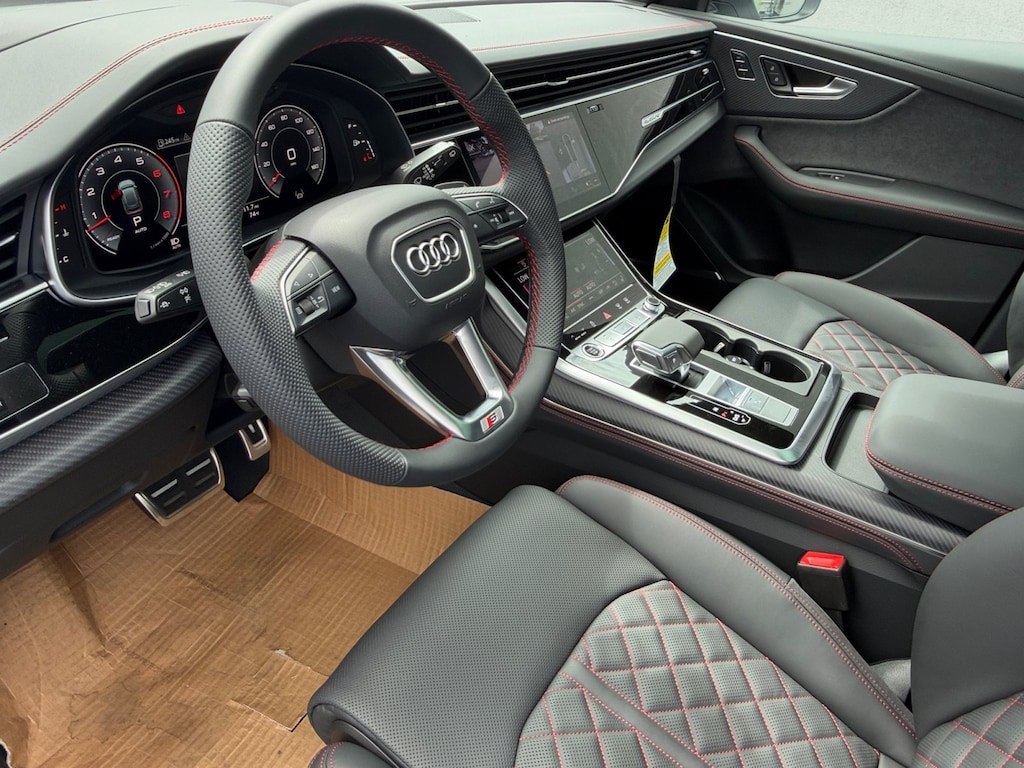 New 2026 Audi Q8 SUV